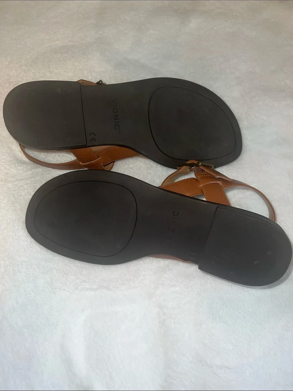 Vionic Tan Leather T-Strap Slingback Sandals